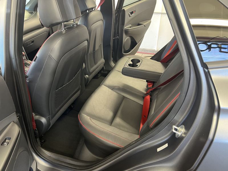 Matte Finish Detailing: Why It Requires Expertise & How Total Recon Excels