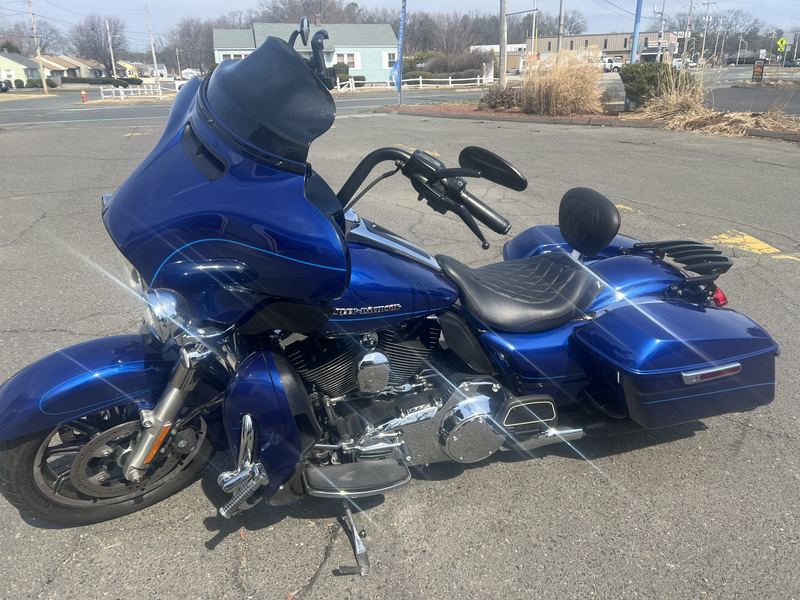 motorcycle detailing